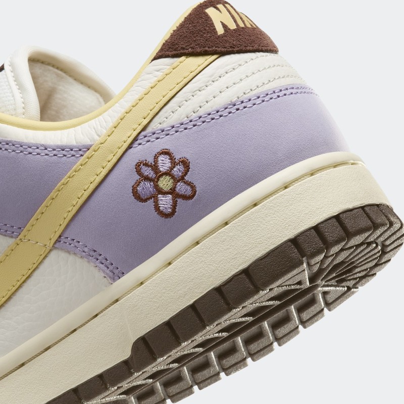 Nike Dunk Low PRM "Lilac Bloom" | FB7910-500