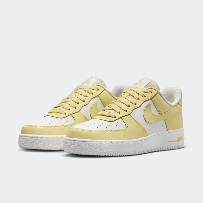 Nike Air Force 1 Low "Soft Yellow" | HF0119-700