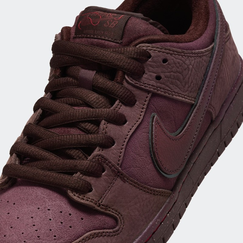 Nike SB Dunk Low "City of Love Red" | FN0619-600