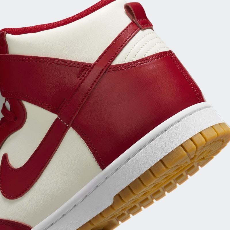 Nike Dunk High "Gym Red" | DD1869-114