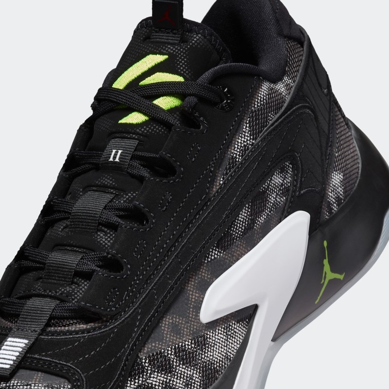Jordan Luka 2 "Black Volt" | DX8733-017