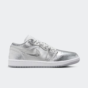 Air Jordan 1 Low SE "Metallic Silver" | FN5030-001