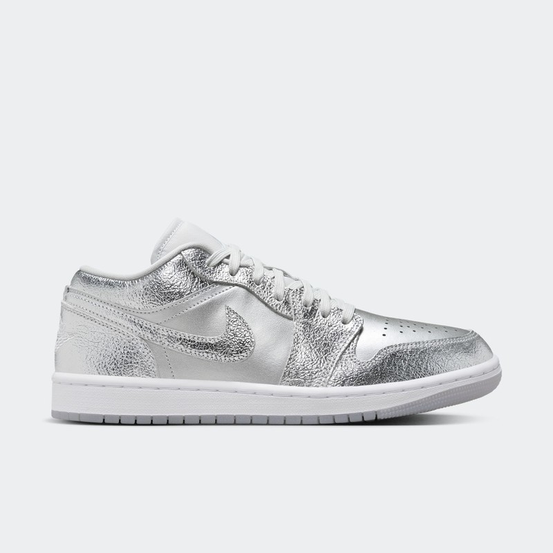 Air Jordan 1 Low SE "Metallic Silver" | FN5030-001