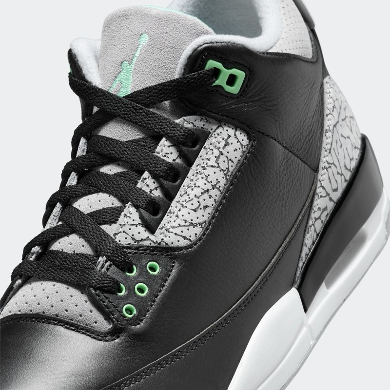 Air Jordan 3 "Green Glow" | CT8532-031