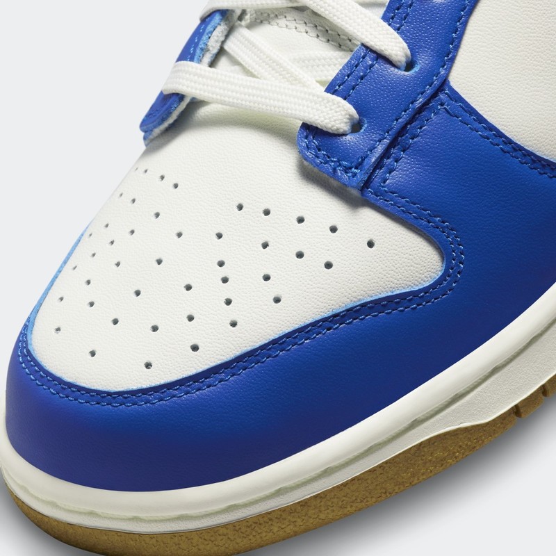 Nike Dunk Low "Kansas City Royals" | FB7173-141