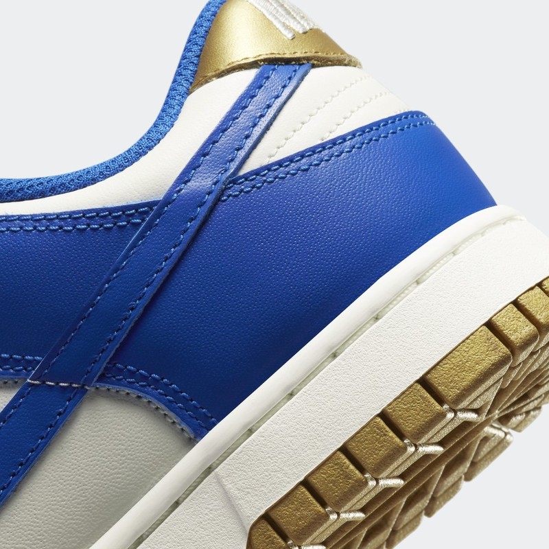Nike Dunk Low "Kansas City Royals" | FB7173-141