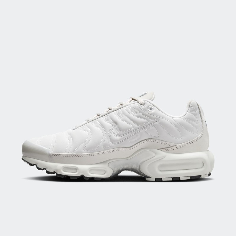 Nike Air Max Plus "Reflective" | FZ4342-001