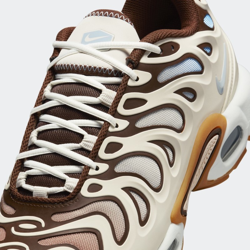Nike Air Max Plus Drift "Phantom Cacao Wow" | FD4290-001