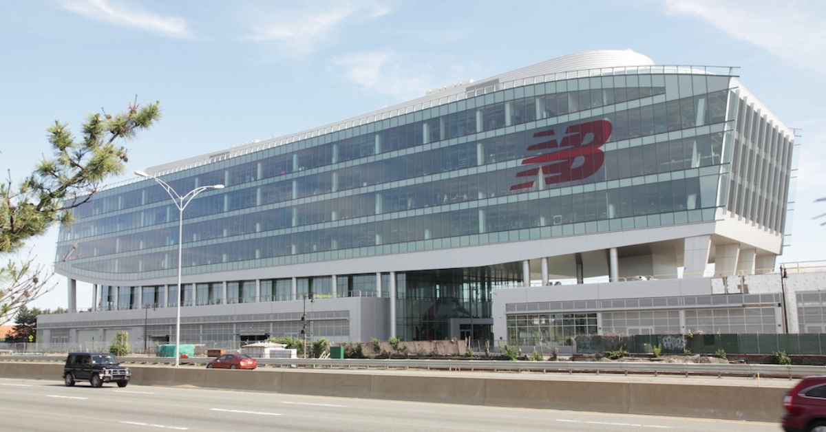 New Balance legt in 2023 ein beeindruckendes Geschäftsjahr hin
