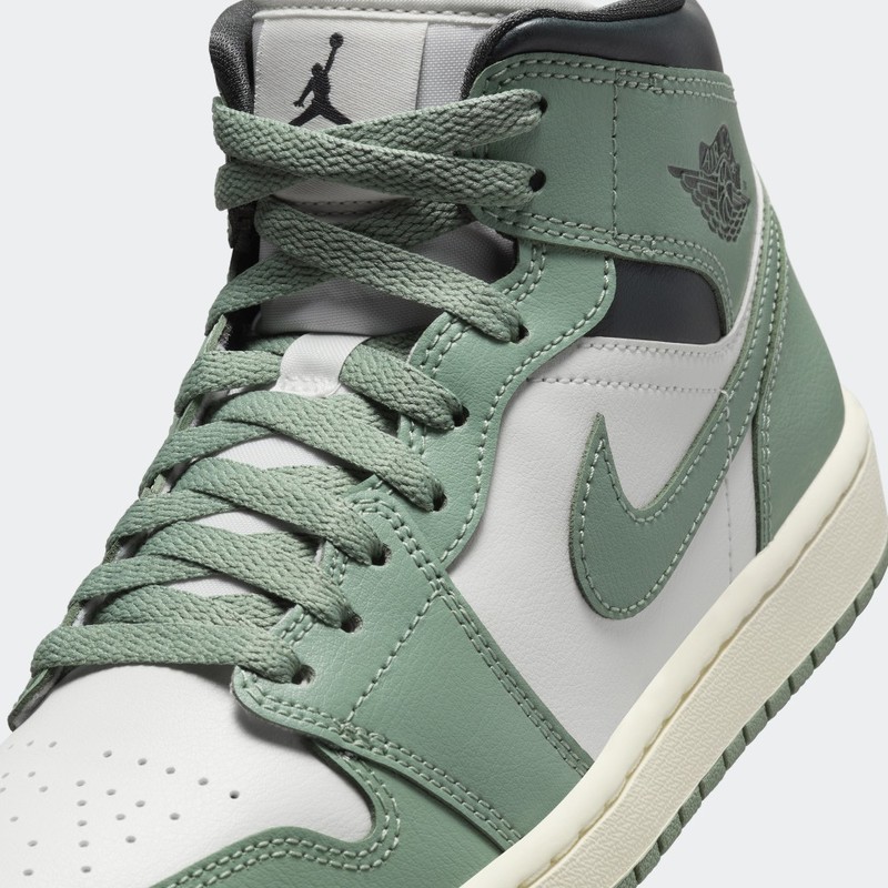 Air Jordan 1 Mid "Jade Smoke" | BQ6472-130