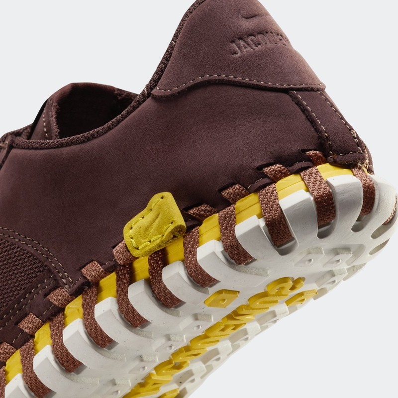 Jacquemus x Nike J Force 1 Low LX "Earth" | DR0424-200