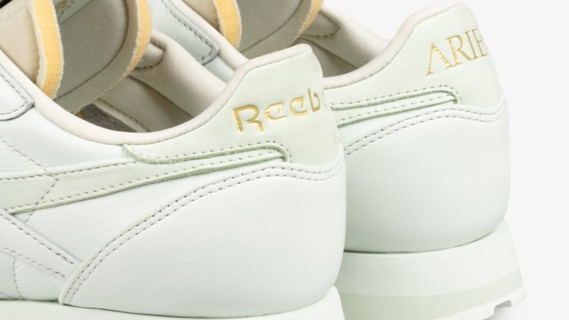 Aries x Reebok Classic Leather "Opal Glow" | 100201988 Aries x Reebok Classic Leather "Opal Glow" | 100201988