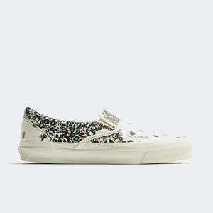 END. x Noma t.d. x Vans Classic Slip-On LX "Antique White" | VN0A32QN2WO END. x Noma t.d. x Vans Classic Slip-On LX "Antique White" | VN0A32QN2WO