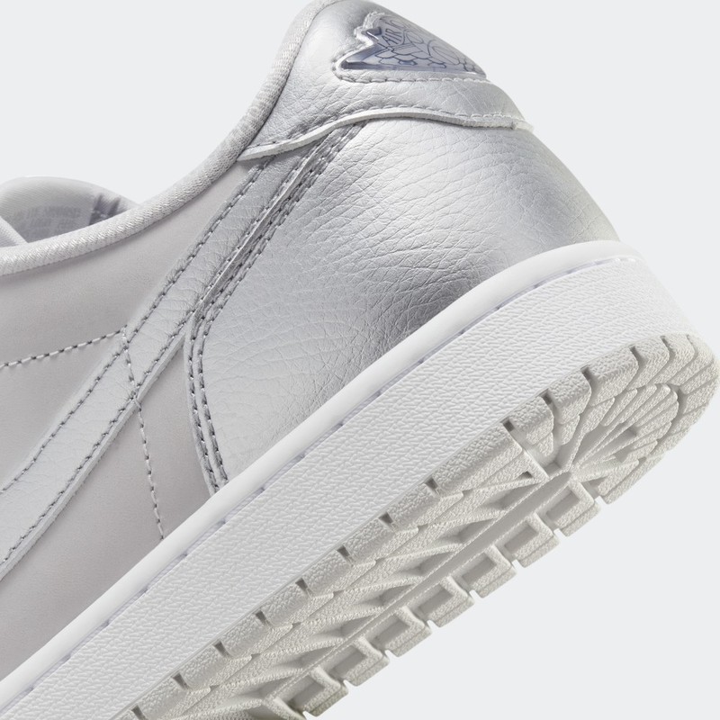 Air Jordan 1 Low OG "Metallic Silver" | CZ0790-002
