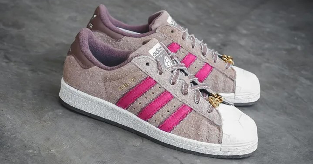 Teenage Mutant Ninja Turtles x adidas Superstar "Master Splinter" zollt dem geliebten Mentor Tribut Teenage Mutant Ninja Turtles x adidas Superstar "Master Splinter" zollt dem geliebten Mentor Tribut