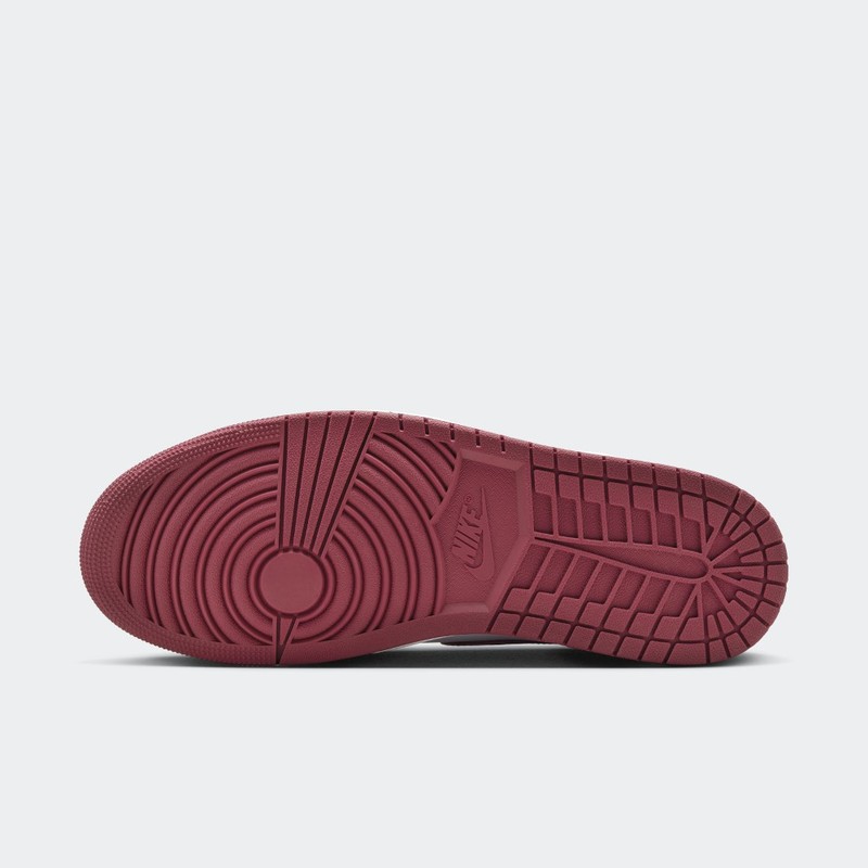 Air Jordan 1 High OG "Team Red" | DZ5485-160