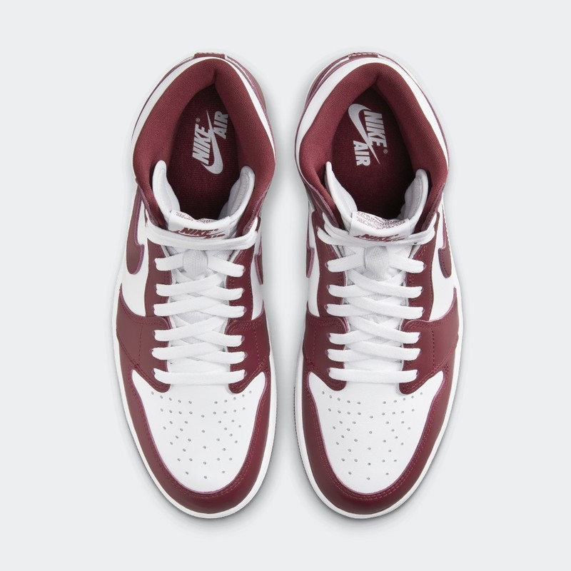 Air Jordan 1 High OG "Team Red" | DZ5485-160