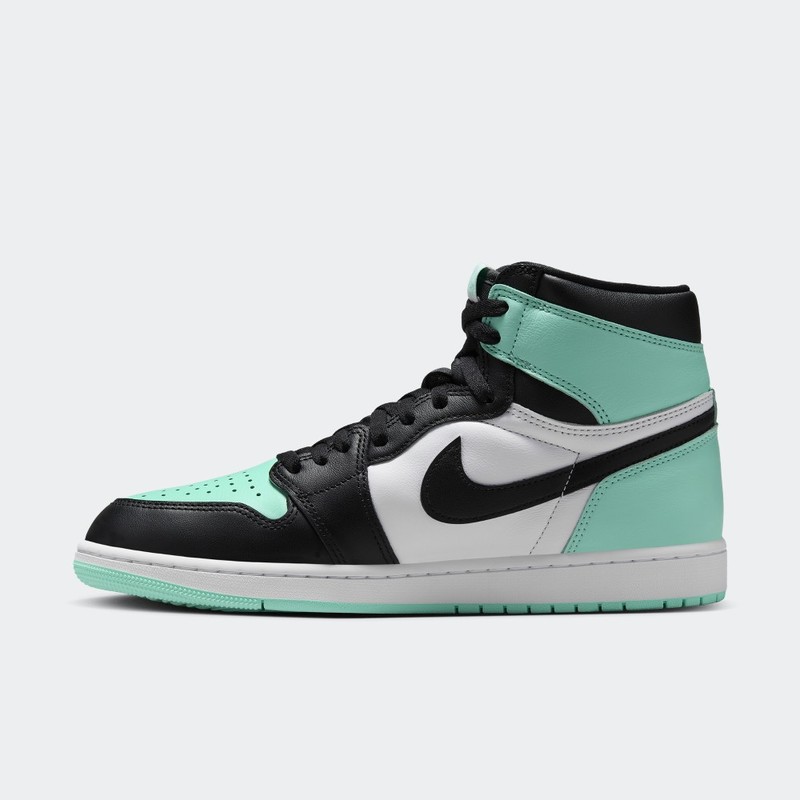 Air Jordan 1 High OG "Green Glow" | DZ5485-130