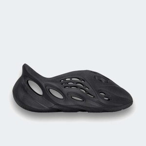 adidas Yeezy Foam Runner "Onyx" | HP8739 adidas Yeezy Foam Runner "Onyx" | HP8739
