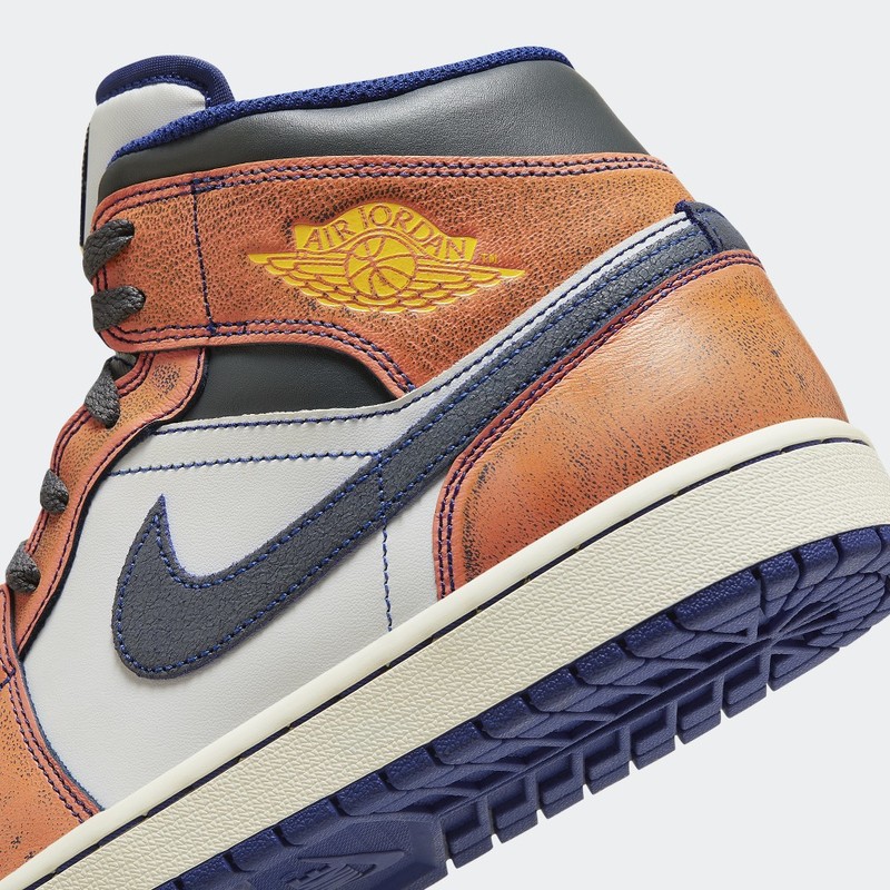 Air Jordan 1 Mid "Flight" | FV3619-106