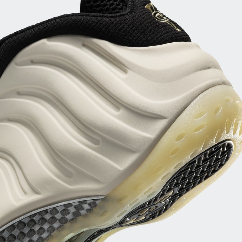 Nike Air Foamposite One "Light Orewood Brown" | FD5855-002