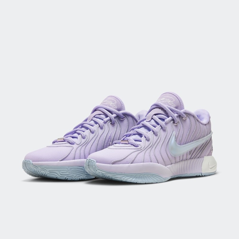Nike LeBron 21 "Easter" | HF5352-500