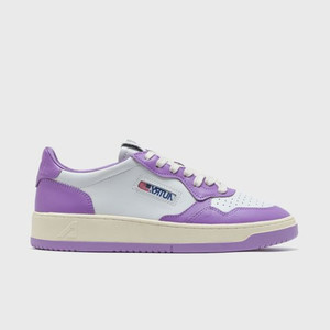 Autry Medalist Low "English Lavender" | AULWWB43 Autry Medalist Low "English Lavender" | AULWWB43