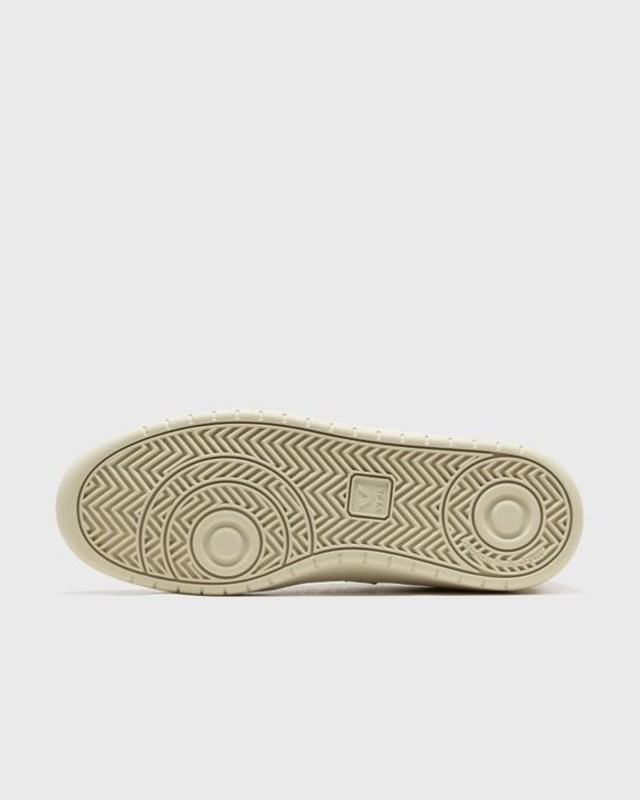 Veja V-90 "White Pierre" | VD2003377B