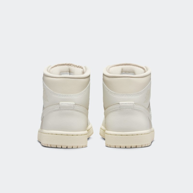 Air Jordan 1 Mid "Light Tan" | BQ6472-201