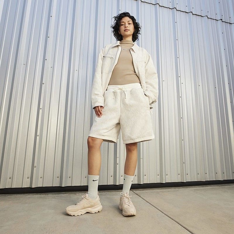Nike TC 7900 "Sanddrift" | HF1055-133