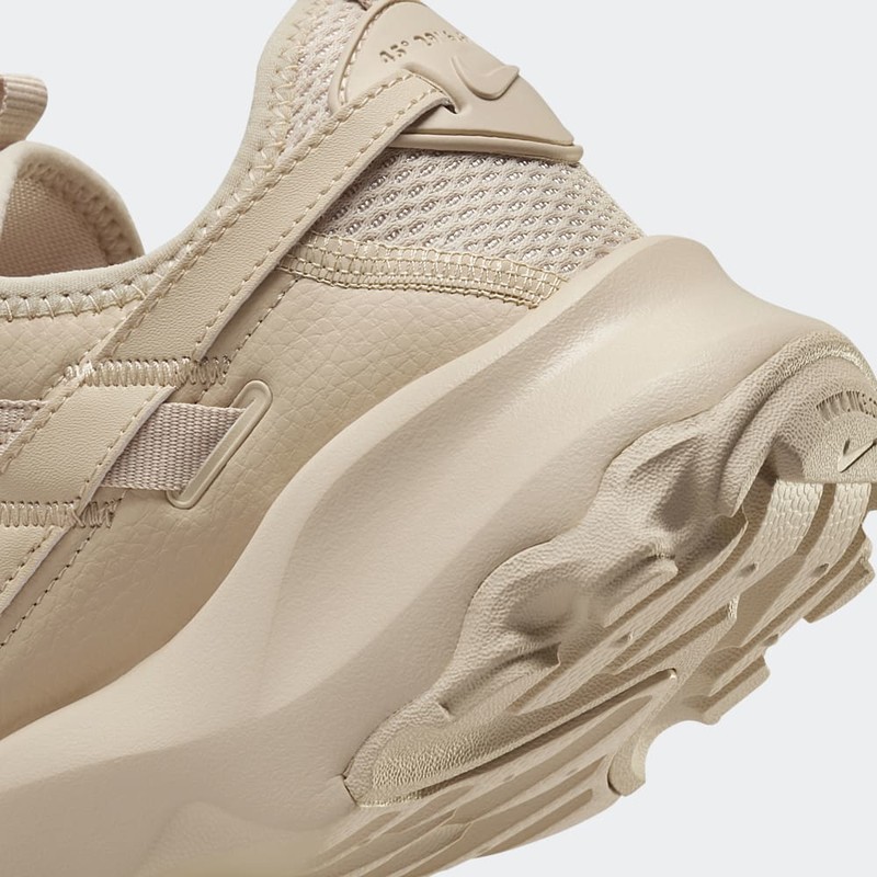 Nike TC 7900 "Sanddrift" | HF1055-133