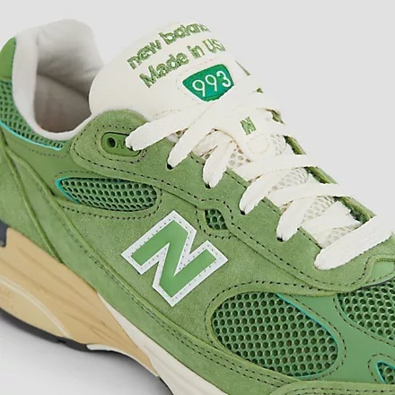 New Balance 993 "Chive" | U993GW