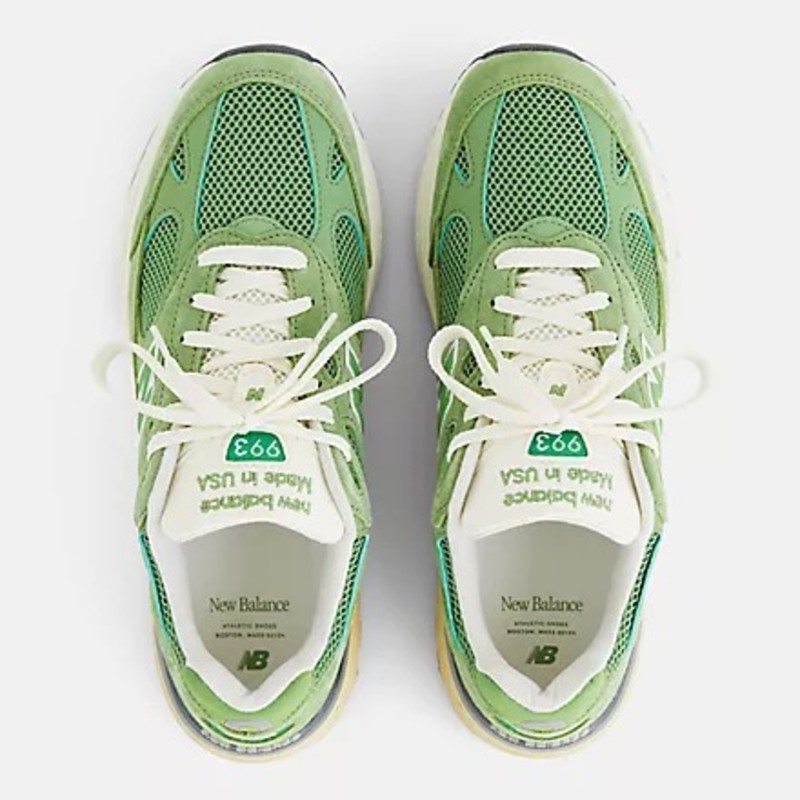 New Balance 993 "Chive" | U993GW
