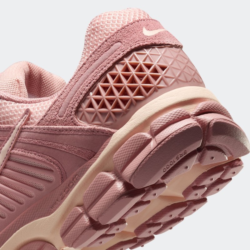 Nike Zoom Vomero 5 "Red Stardust" | HF1553-600