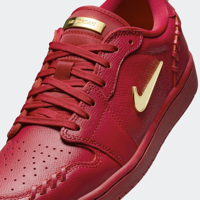Air Jordan 1 MM Low "Gym Red" | FN5032-607