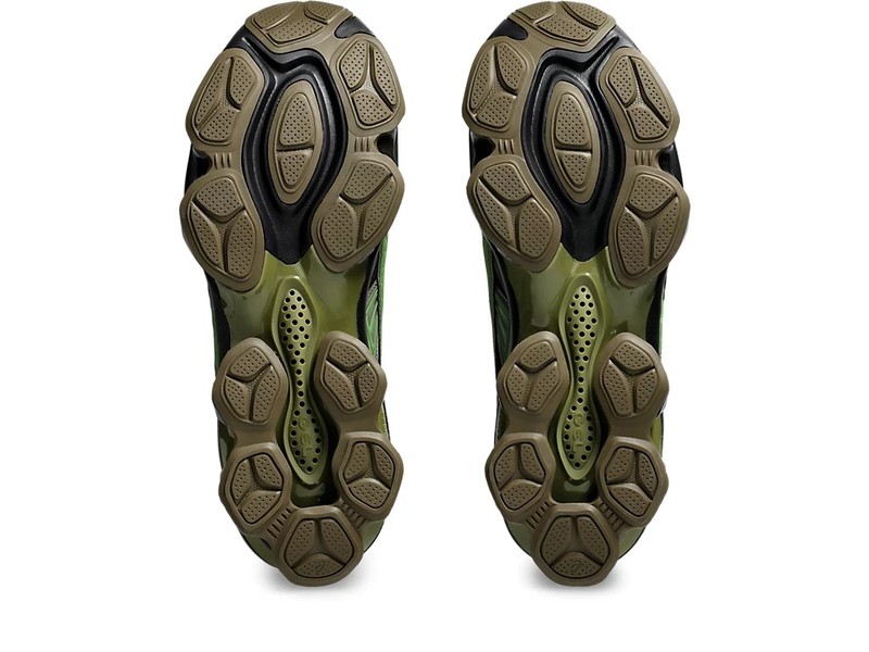 Asics US5-S Gel-Quantum Kinetic "Moss" | 1203A403-300