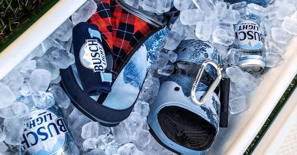 Crocs Cooperates with Busch Light for a Robust Outdoor Footwear Collection Crocs Cooperates with Busch Light for a Robust Outdoor Footwear Collection
