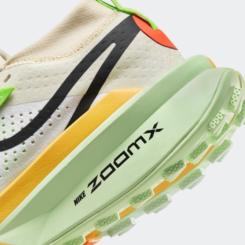 Nike Zegama Trail 2 "Laser Orange" | FD5191-100