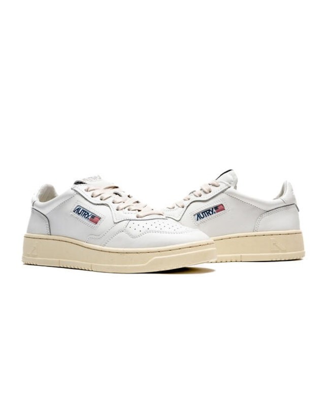 Autry Action Medalist Low "White" | AULMLL15 Autry Action Medalist Low "White" | AULMLL15