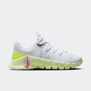 Nike Free Metcon 5 "Barely Volt" | DV3950-104