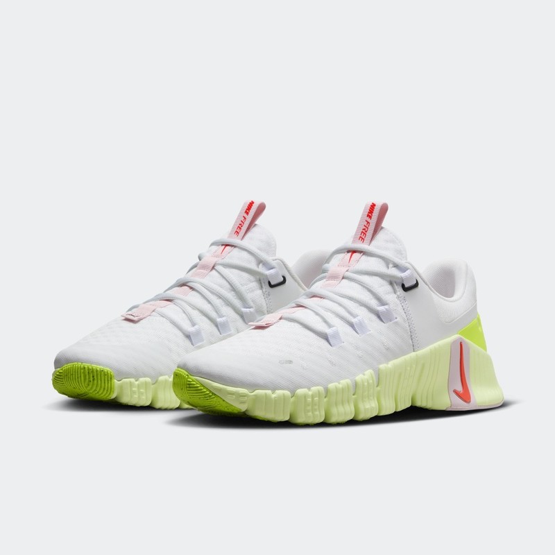 Nike Free Metcon 5 "Barely Volt" | DV3950-104