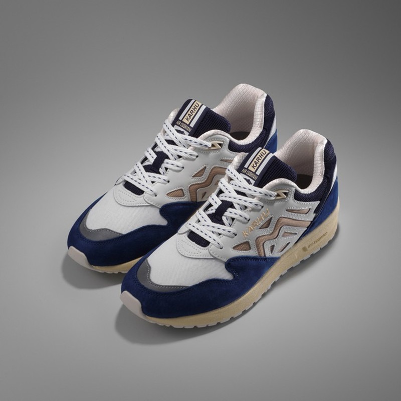 Karhu Legacy 96 "True Navy" | F806064