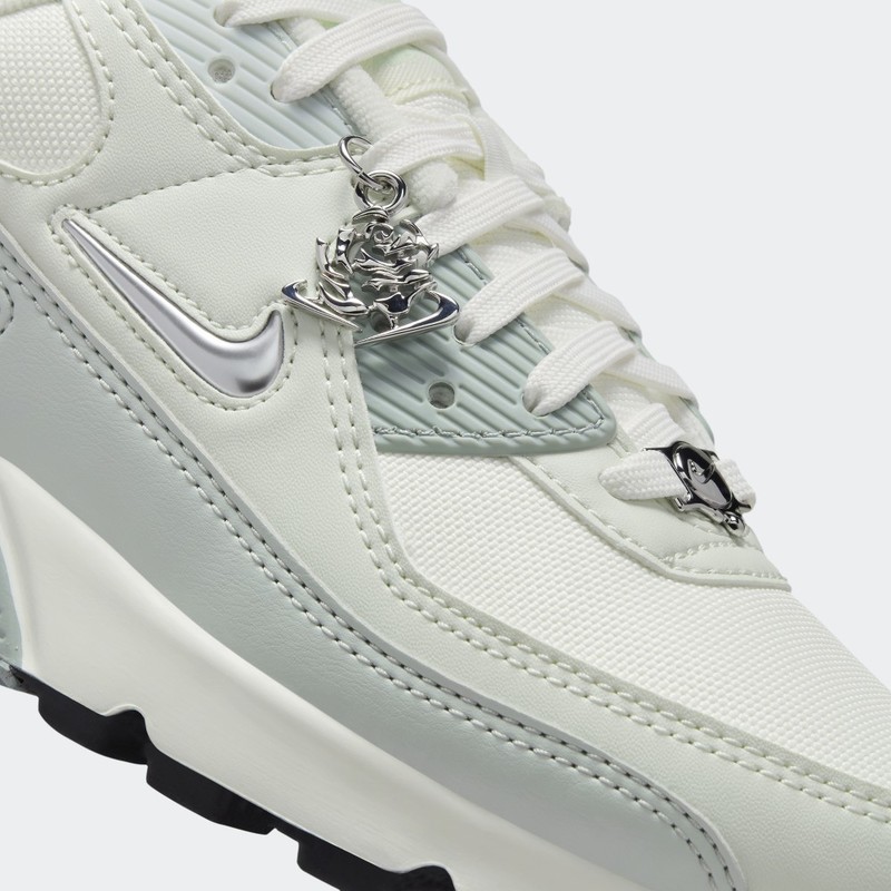 Nike Air Max 90 SE "Molten Metal" | FN6948-100