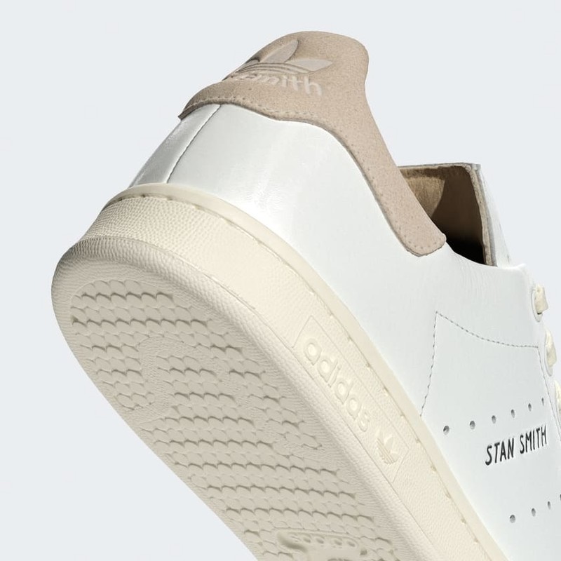 adidas Stan Smith Lux "Core White" | IG1332 adidas Stan Smith Lux "Core White" | IG1332