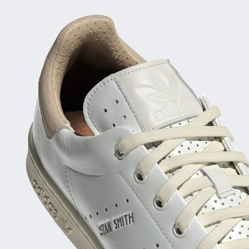 adidas Stan Smith Lux "Core White" | IG1332 adidas Stan Smith Lux "Core White" | IG1332