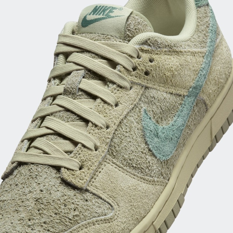 Nike Dunk Low "Shaggy Olive" | HJ7291-371