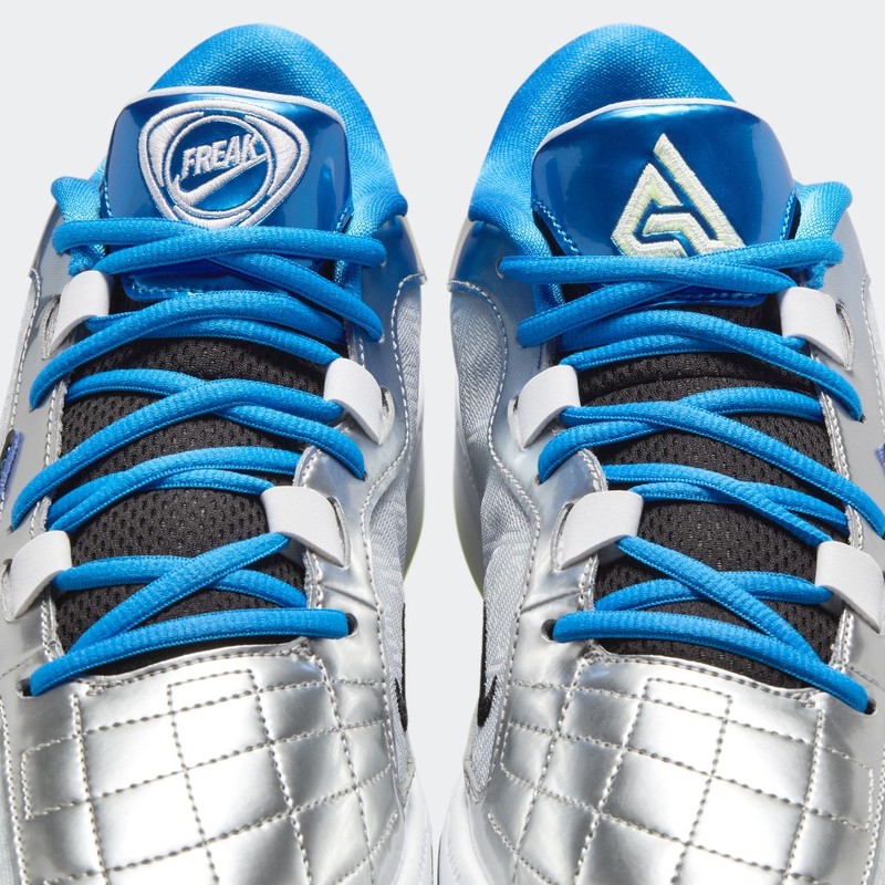 Nike Giannis Freak 5 "Ode To Your First Love" | DX4985-402