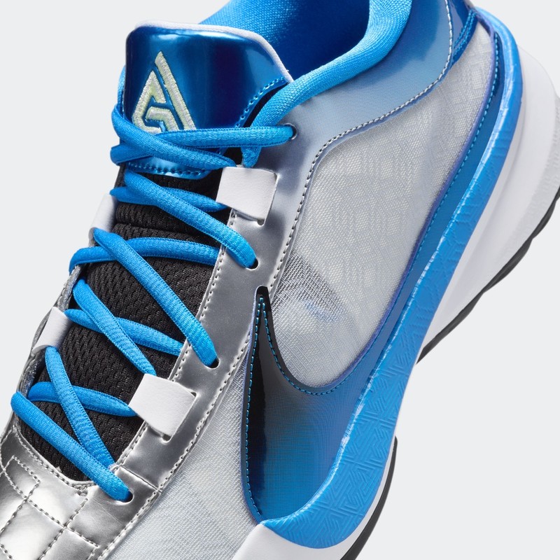 Nike Giannis Freak 5 "Ode To Your First Love" | DX4985-402
