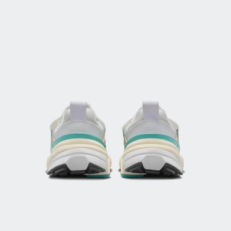 Nike V2K Run "Coconut Milk" | FD0736-105