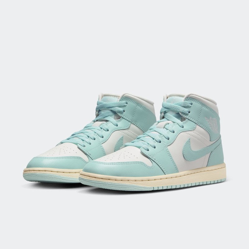 Air Jordan 1 Mid "Light Dew" | BQ6472-132